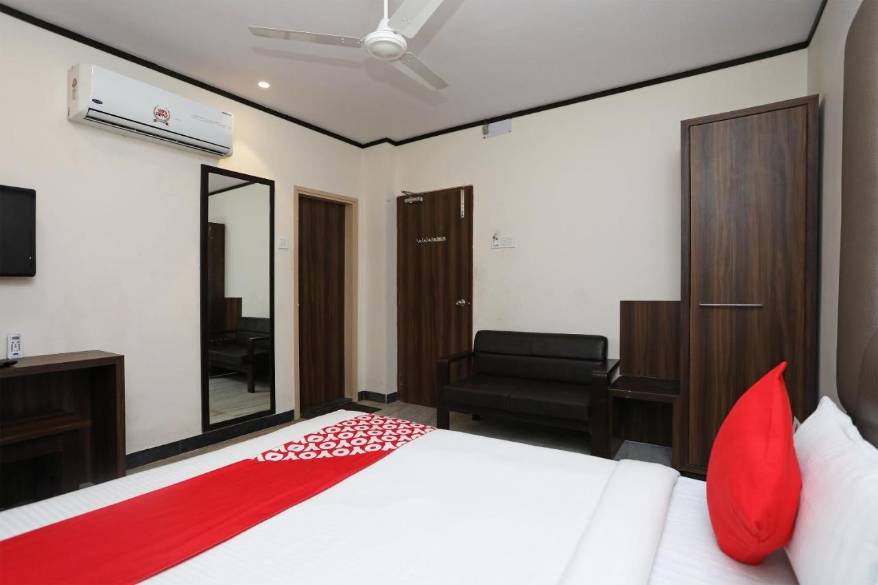 Oyo 15966 Hotel Shivam Kalkata Exteriér fotografie