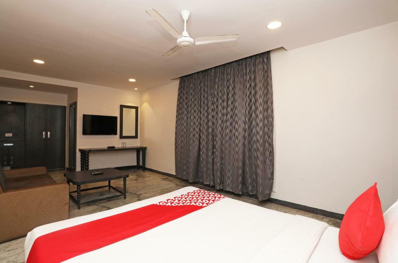 Oyo 15966 Hotel Shivam Kalkata Exteriér fotografie