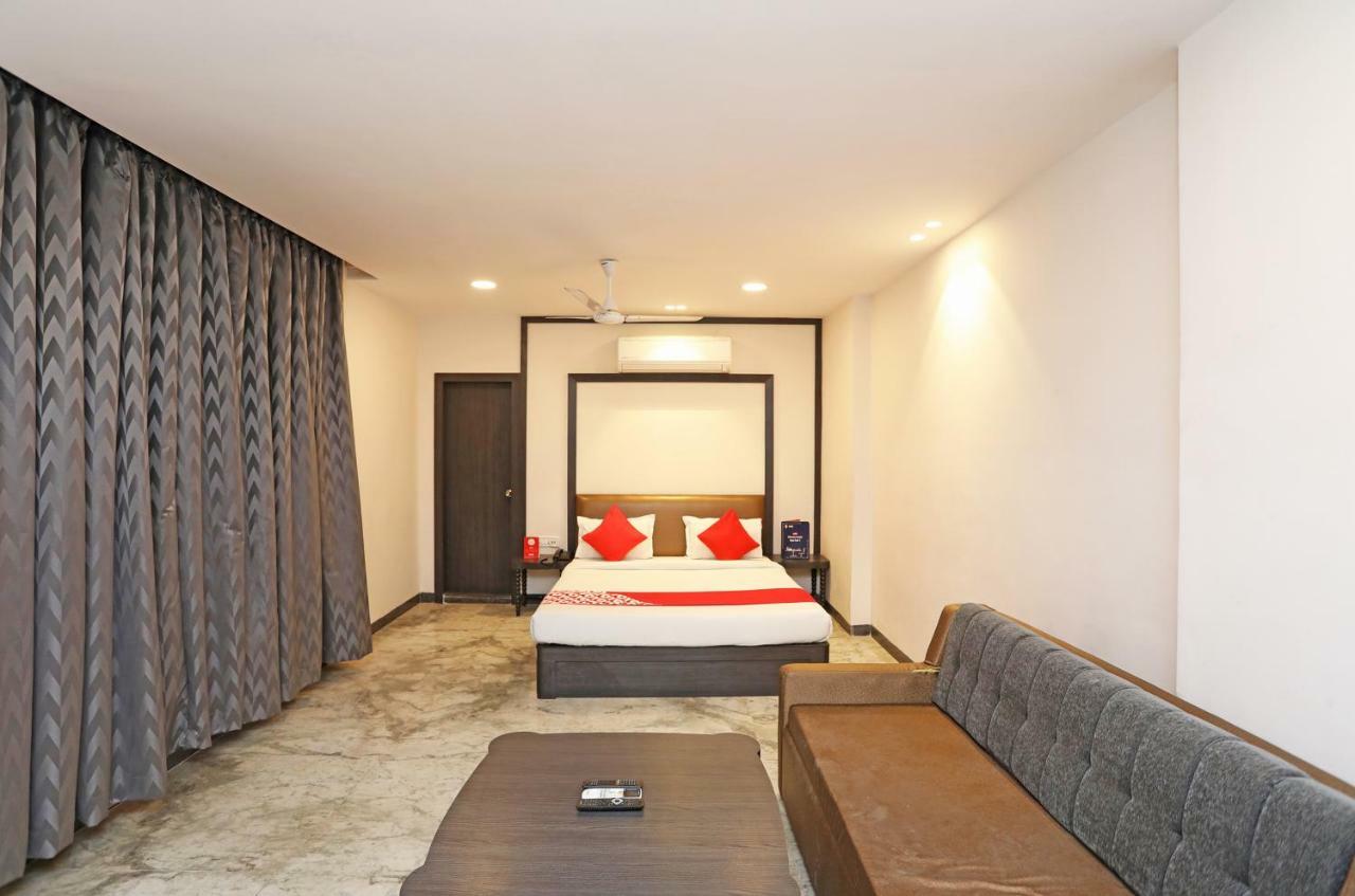 Oyo 15966 Hotel Shivam Kalkata Exteriér fotografie